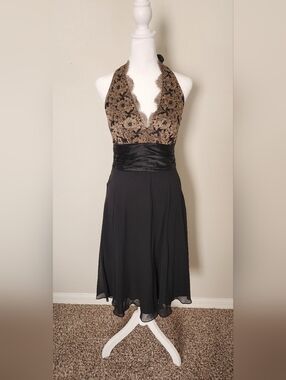 Donna Morgan Black Satin Evening Dress Label Detail